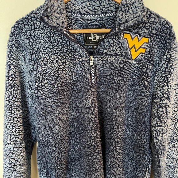 Fuzzy Navy WVU half zip - Picture 1 of 4